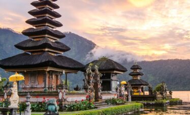BALI – awesome waterfalls near UBUD